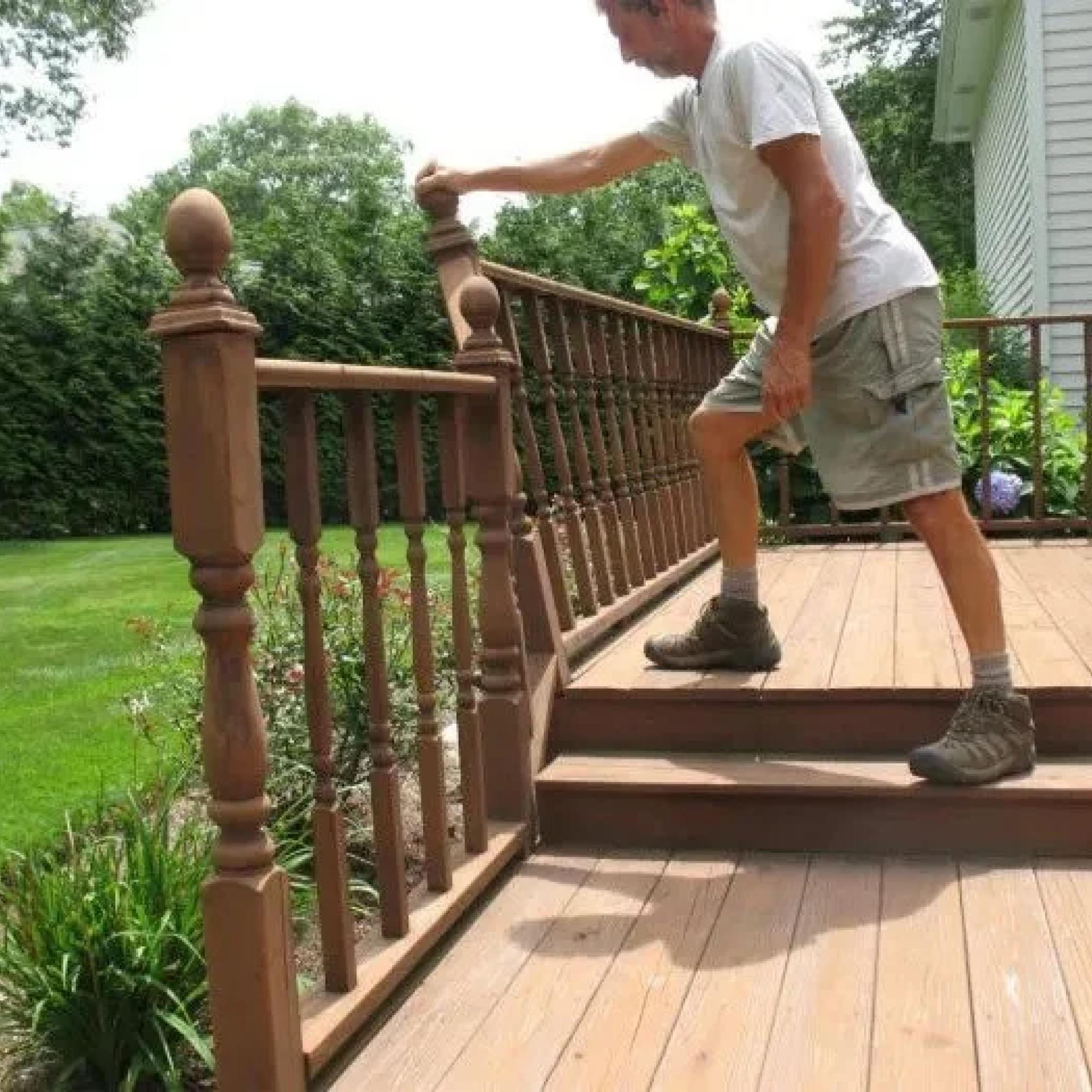 Deck Railing Repair